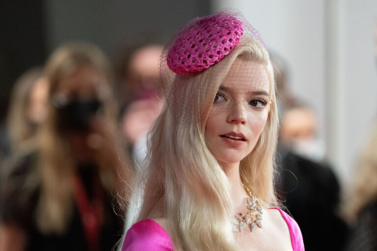 Furiosa: Anya Taylor-Joy si aspetta che l&rsquo;esperienza la cambi