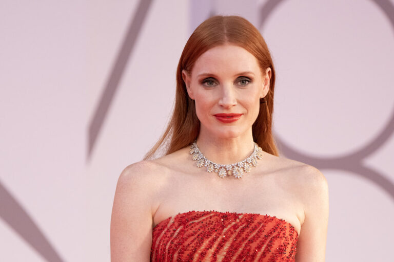 I Am Not Alone: Jessica Chastain protagonista del Sci-Fi Horror Netflix