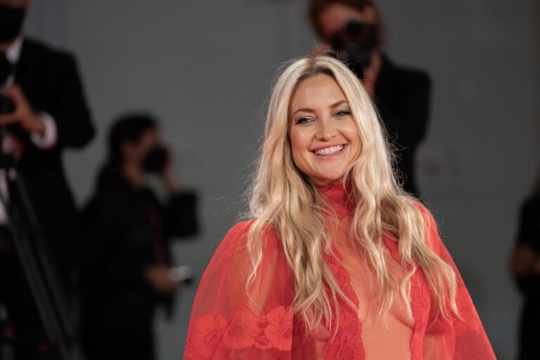 Kate Hudson rompe il silenzio sul rifiuto del ruolo di Mary Jane in Spider-Man Kate Hudson rompe il silenzio sul rifiuto del ruolo di Mary Jane in Spider-Man