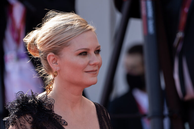 Kirsten Dunst e la differenza &ldquo;estrema&rdquo; di retribuzione con Tobey Maguire nella trilogia di Spider-Man