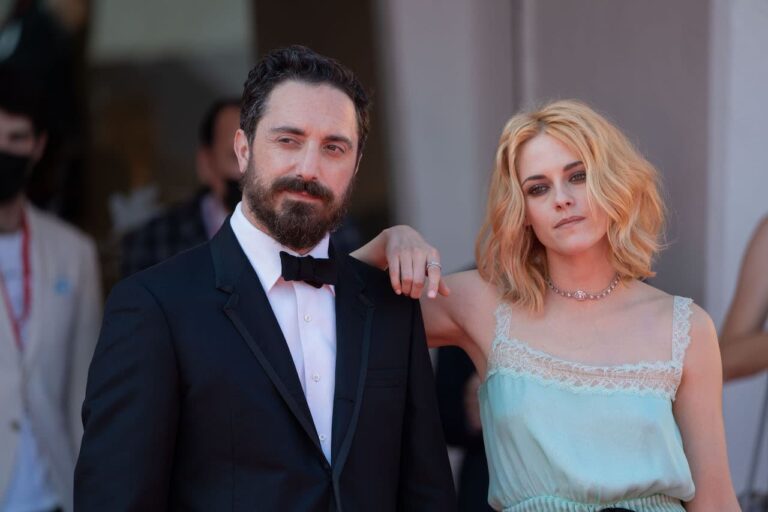 Venezia 78, foto: Kristen Stewart sul red carpet
