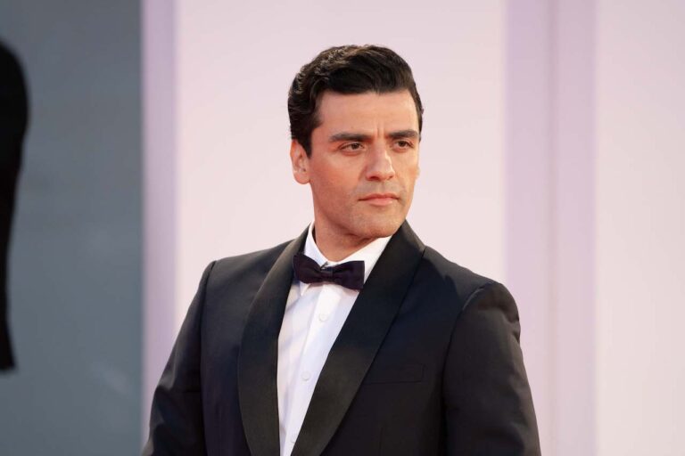 Metal Gear Solid, Oscar Isaac rivela: &ldquo;Stiamo cercando la storia&rdquo;