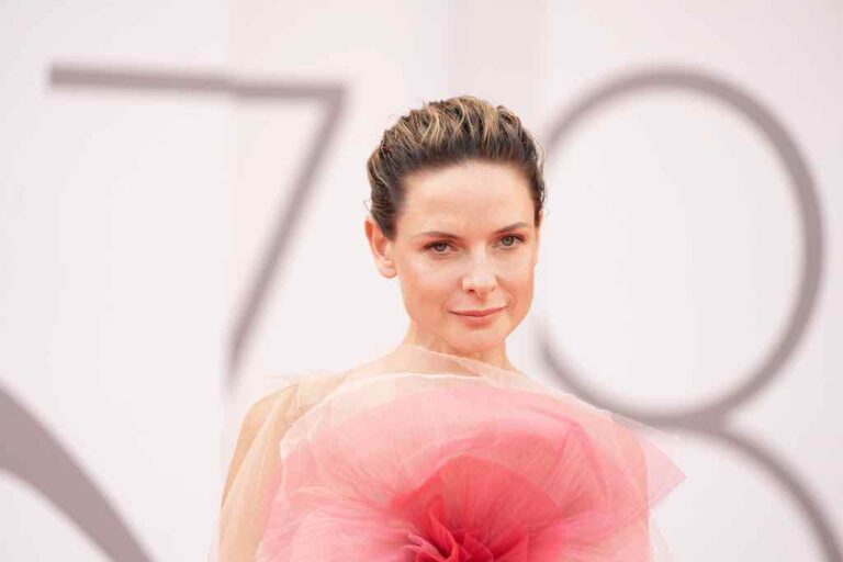 Rebecca Ferguson svela di aver richiesto il licenziamento di un attore