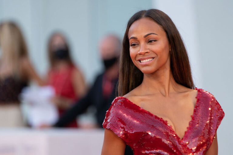 Guardiani della Galassia Vol. 3: girare il film è “agrodolce” secondo Zoe Saldana Guardiani della Galassia Vol. 3: girare il film è “agrodolce” secondo Zoe Saldana