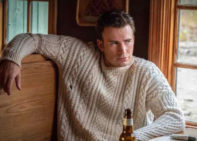 Chris Evans diventa Lightyear, che diventa Hugh Ransom Drysdale di Knives Out Chris Evans diventa Lightyear, che diventa Hugh Ransom Drysdale di Knives Out