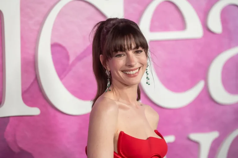 Il nuovo film sci-fi con Anne Hathaway &egrave; stato rimandato pi&ugrave; volte: svelati i veri motivi dei ritardi
