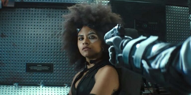 Zazie Beetz sul futuro di Domino: “Fosse per me, girerei Deadpool 3, 4, 5, 7, 19” Zazie Beetz sul futuro di Domino: “Fosse per me, girerei Deadpool 3, 4, 5, 7, 19”