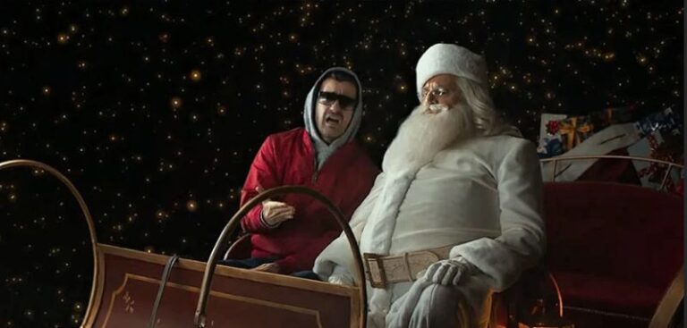 Chi ha incastrato Babbo Natale?: la recensione del film di Alessandro Siani