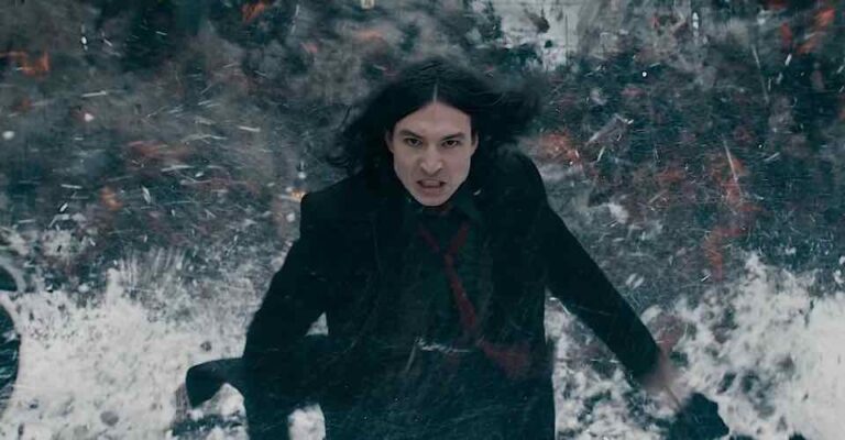 Ezra Miller: la Warner Bros non sembra preoccupata