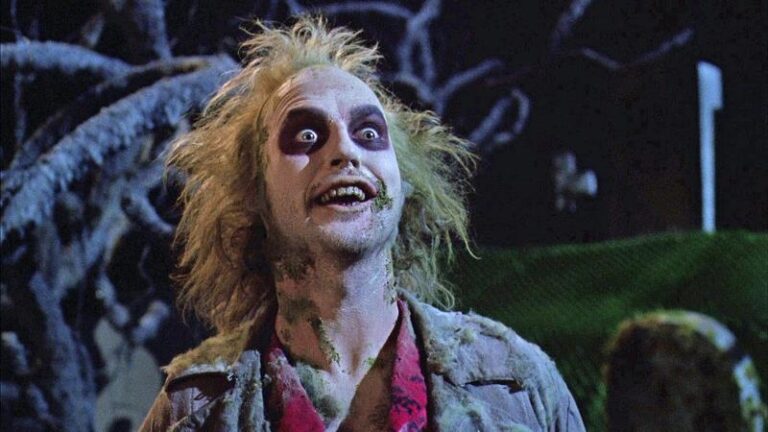 Beetlejuice 2: Tim Burton offre un criptico aggiornamento