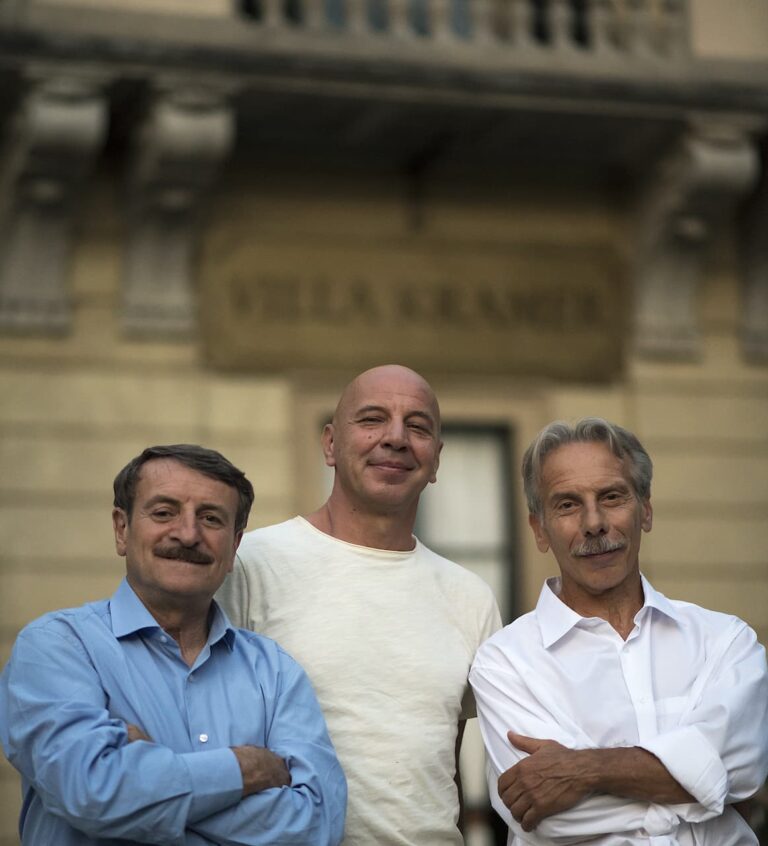 Aldo, Giovanni e Giacomo sul set del nuovo film Il pi&ugrave; bel giorno della nostra vita