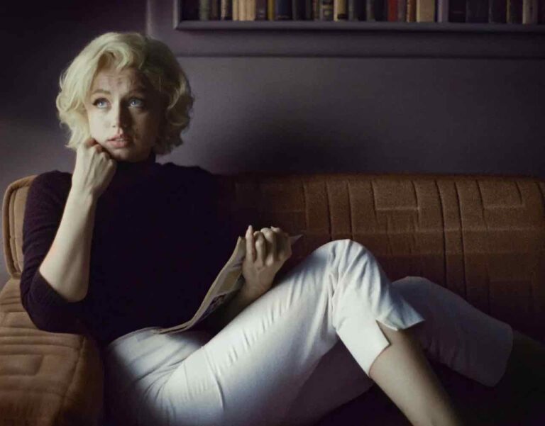 Blonde: Ana de Armas si trasforma in Marilyn Monroe, il teaser Blonde: Ana de Armas si trasforma in Marilyn Monroe, il teaser
