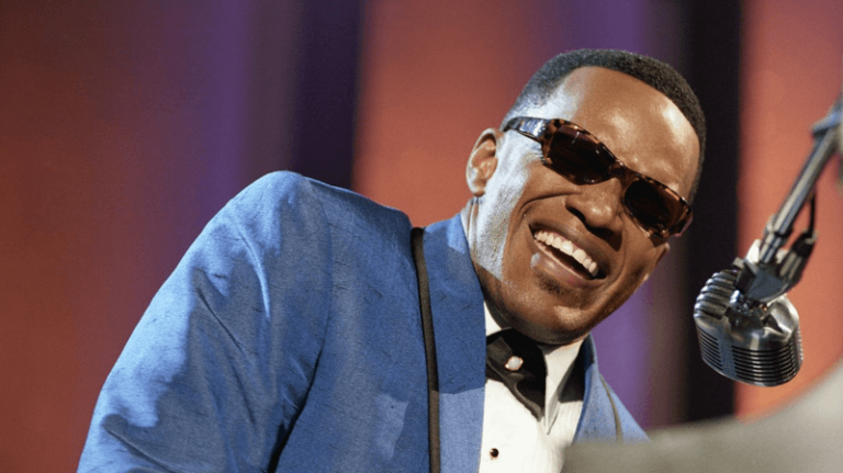 Ray: le curiosit&agrave; e la vera storia dietro al film con Jamie Foxx