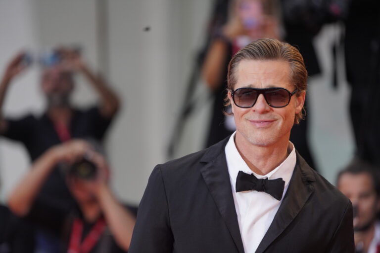 Formula One: il film con Brad Pitt ha finalmente una data d&rsquo;uscita