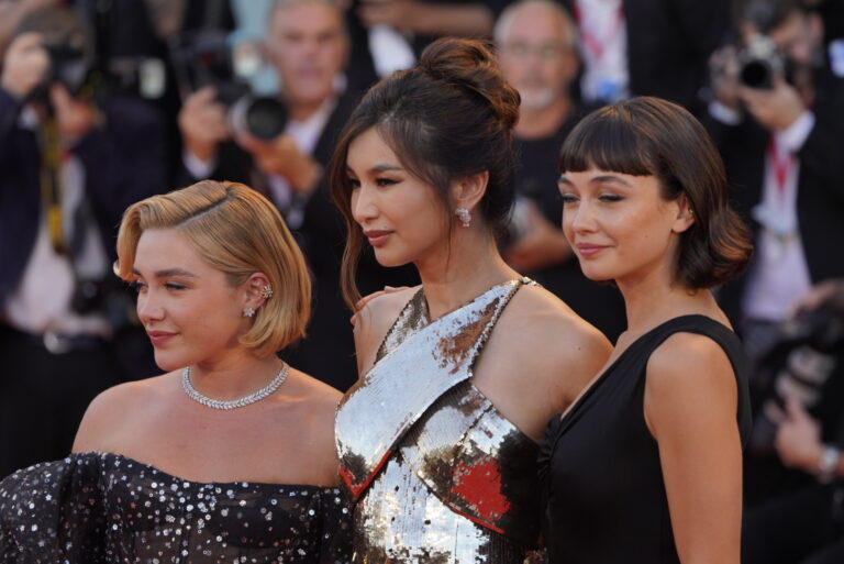 Venezia 79, le foto dal red carpet: Harry Styles, Florence Pugh, Olivia Wilde,&nbsp;Chris Pine e Gemma Chan