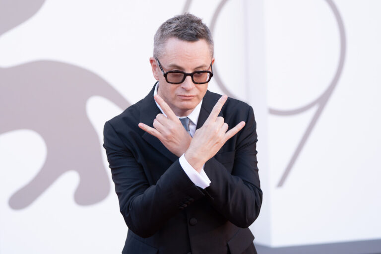Venezia 79, le foto dal red carpet: Nicolas Winding Refn, Susanna Nicchiarelli e &hellip;