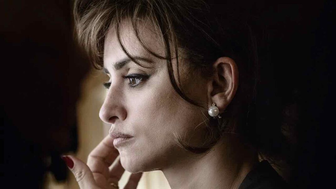 limmensità recensione -penelope-cruz l'immensità recensione