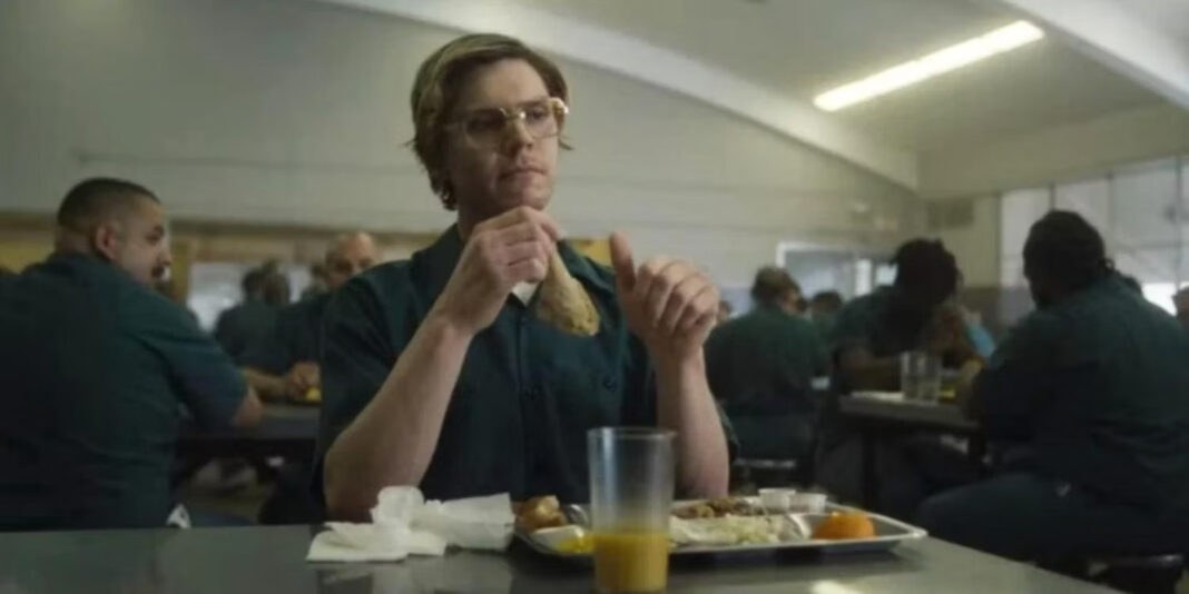 Dahmer-eating-at-a-table-in-prison