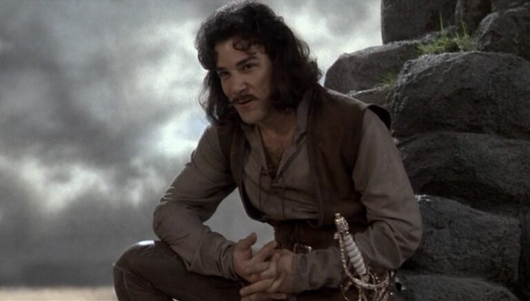 Mandy Patinkin nominato primo capitano onoraria della squadra di scherma degli Stati Uniti
