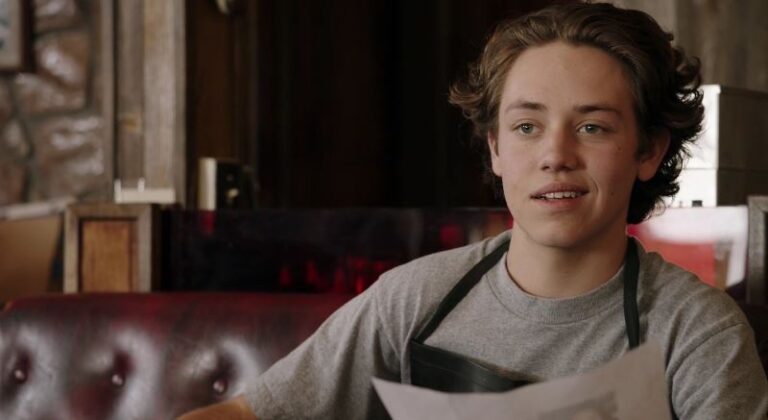 Ethan Cutkosky: 10 cose che non sai sull&rsquo;attore