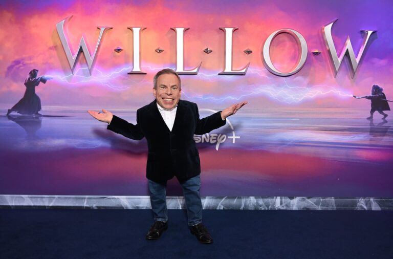 Willow, la serie: l&rsquo;incontro con Warwick Davis e Jonathan Kasdan