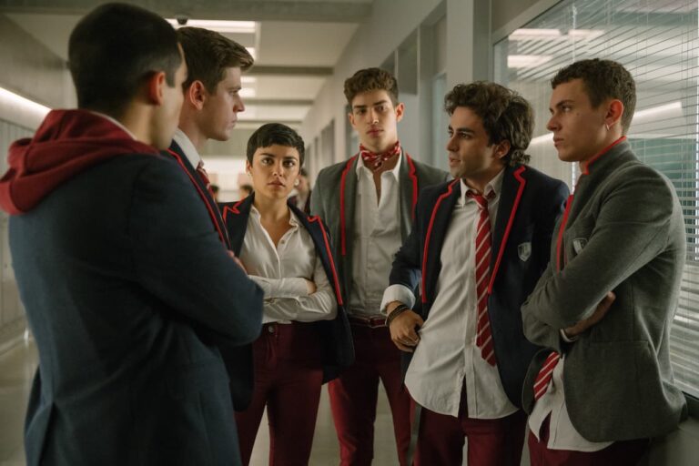&Eacute;lite &ndash; stagione 4: recensione della serie tv Netflix