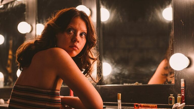 Mia Goth: MaXXXine ha la &ldquo;migliore sceneggiatura&rdquo; nella trilogia di X