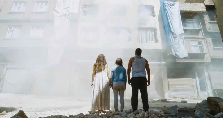 NEZOUH – Il buco nel cielo, il trailer italiano del film dal 12 gennaio in sala NEZOUH – Il buco nel cielo, il trailer italiano del film dal 12 gennaio in sala