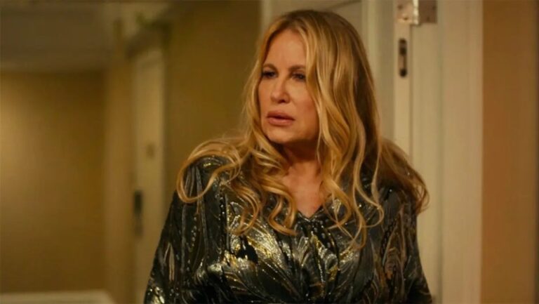 Jennifer Coolidge: 10 cose che non sai sull&rsquo;attrice