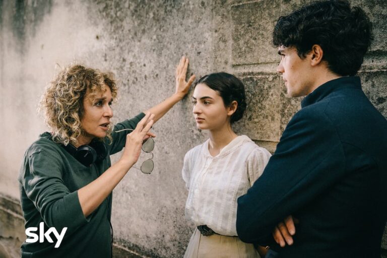 L&rsquo;arte della gioia: prima foto della serie di Valeria Golino