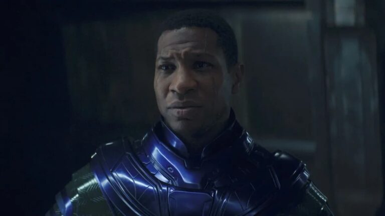 Kevin Feige elogia la versatilità di Jonathan Majors e anticipa i prossimi progetti Kevin Feige elogia la versatilità di Jonathan Majors e anticipa i prossimi progetti