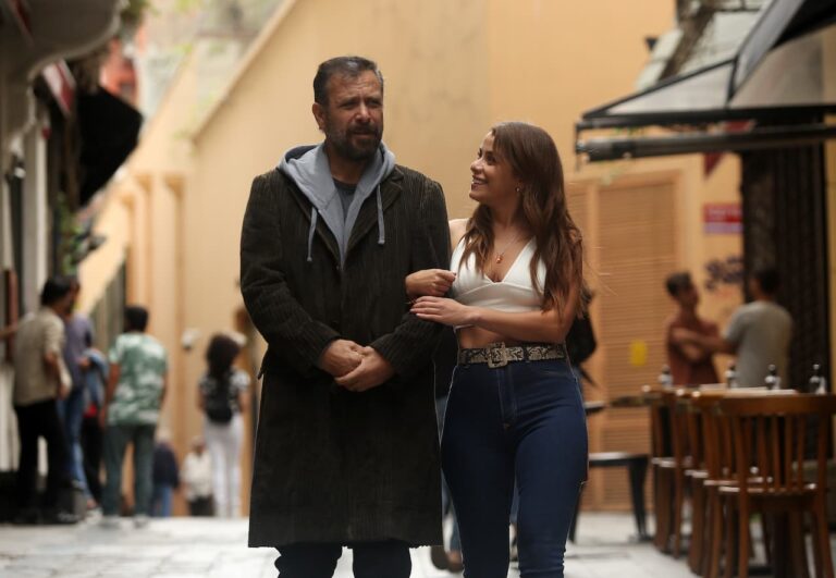 Dieci giorni tra il bene e il male: recensione del primo film sul detective Sadik