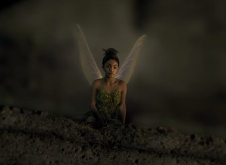 Yara Shahidi brilla nei panni di Trilli nel live-action della Disney Peter Pan & Wendy Yara Shahidi brilla nei panni di Trilli nel live-action della Disney Peter Pan & Wendy