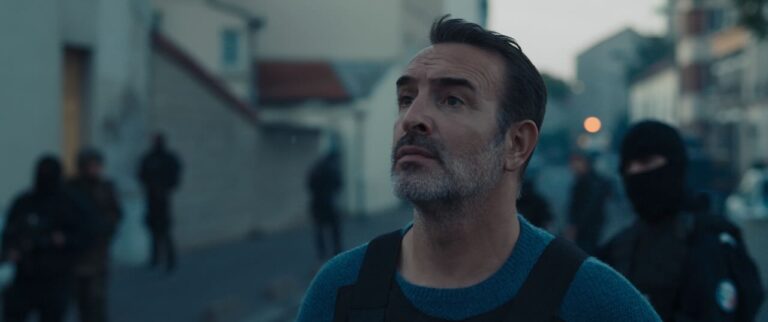 November &ndash; I cinque giorni dopo il Bataclan, recensione del film con Jean Dujardin