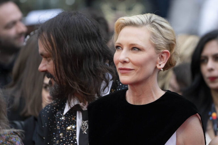 Festival di Cannes: le foto dal red carpet, Natalie Portman, Cate Blanchett e &hellip;