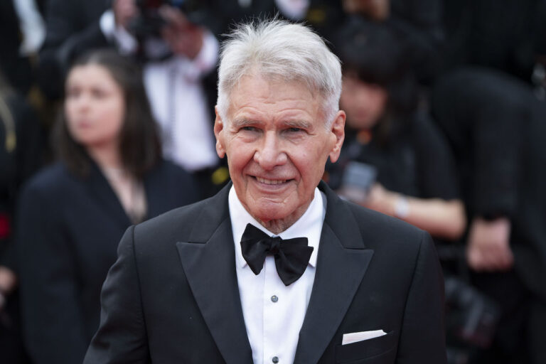 Harrison Ford riceve la Palma d&rsquo;oro onoraria: &ldquo;Sono contento e onorato, ma ho un film che dovete vedere&rdquo;