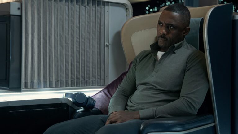 Hijack: trailer della serie Apple TV+ con Idris Elba