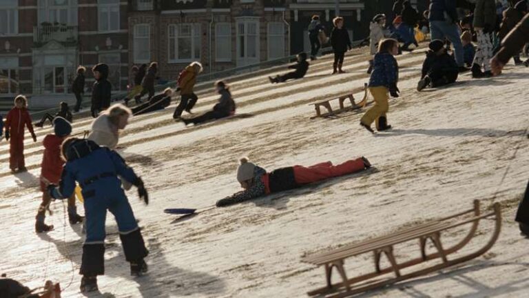 Occupied City, la recensione del film di Steve McQueen &ndash; Cannes 76