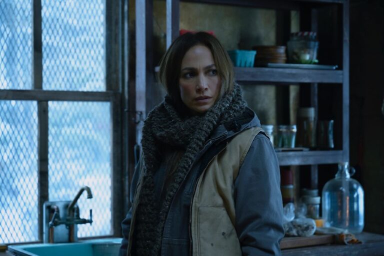 The Mother guida la Top 10 di Netflix mentre &ldquo;XO, Kitty&rdquo; debutta con 72 milioni di ore