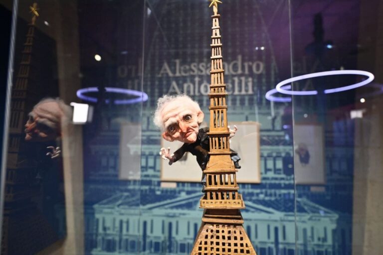 Stefano Bessoni. La Mole delle Meraviglie, le foto della mostra!
