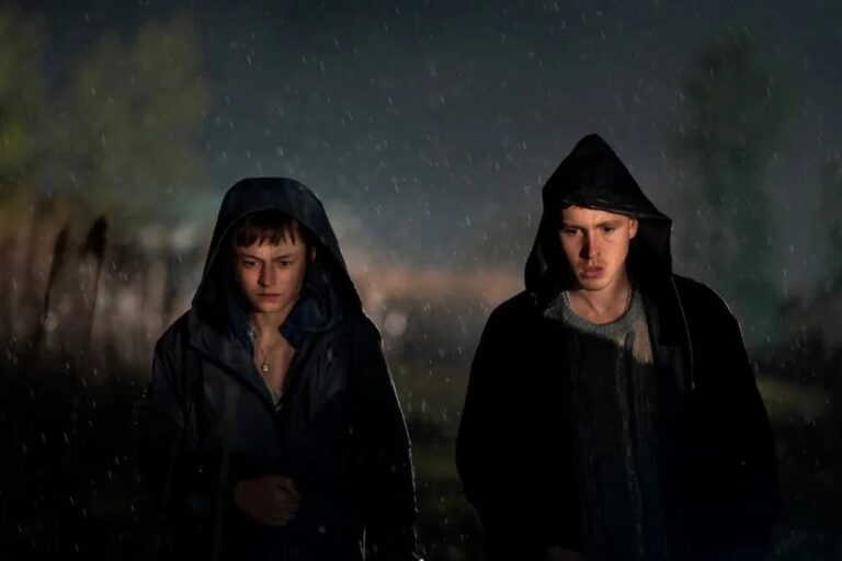 A Murder At The End of the World, prima foto della serie FX con Emma Corrin