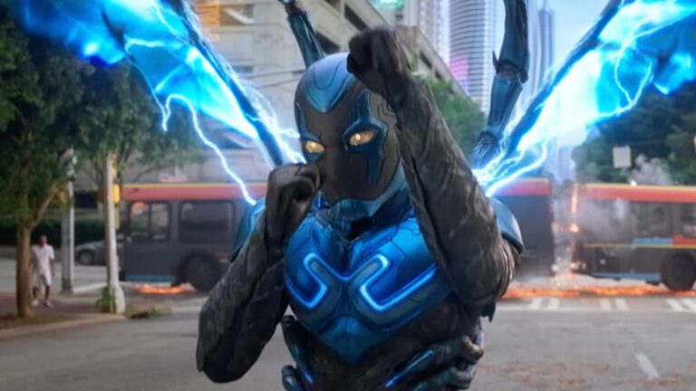 Xolo Maridue&ntilde;a torner&agrave; come Blue Beetle in Man of Tomorrow