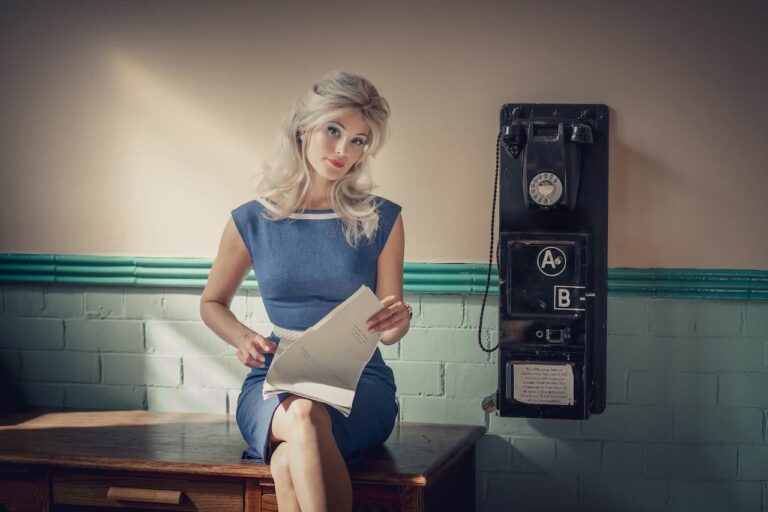 Funny Woman, recensione della nuova serie Sky Original