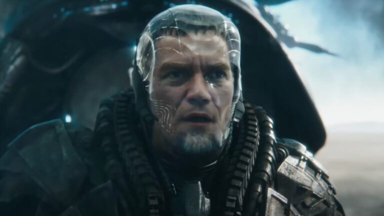 The Flash: Michael Shannon ammette che riprendere Zod non &egrave; stato &ldquo;soddisfacente&rdquo;