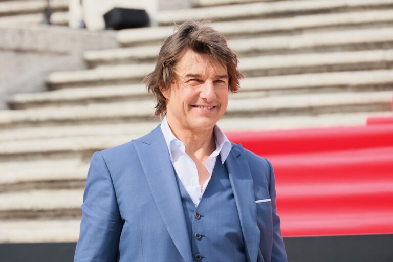 Tom Cruise sulle sale: &ldquo;Lotter&ograve; sempre per i grandi cinema&rdquo;