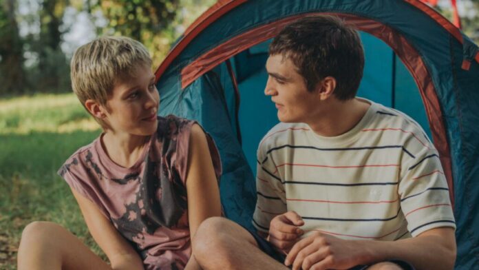Noi anni luce recensione Noi anni luce recensione