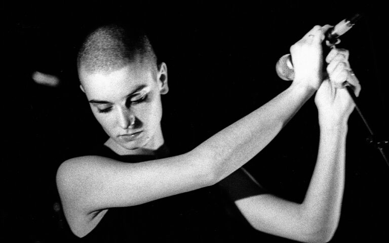 Nothing Compares: la recensione del documentario su Sin&eacute;ad O&rsquo;Connor