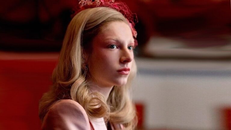 Hunter Schafer di Euphoria &egrave; stata arrestata durante una protesta pro Palestina