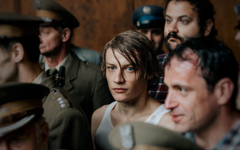 Woman Of: recensione del film di Malgorzata Szumowska e Michal Englert #Venezia80