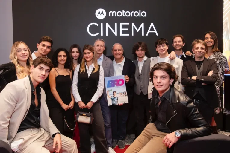Federico Moccia su Bro, il corto su giovani e tecnologia realizzato con la collaborazione di Motorola